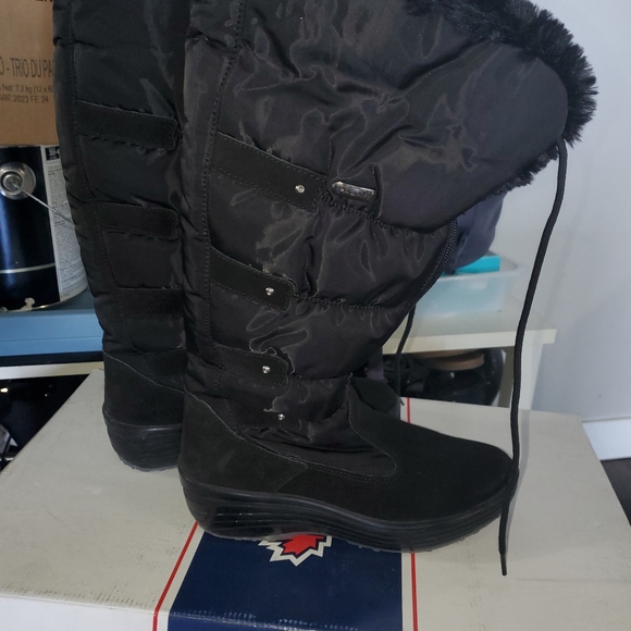 Pajar winter boots - Picture 1 of 3